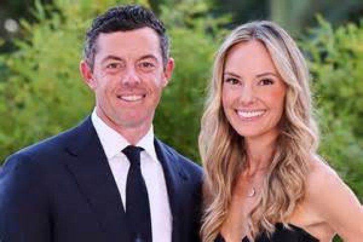 Erica Stoll Age (Rory McIlroy Wife) Wiki, Net Worth, Married, Height, Bikini