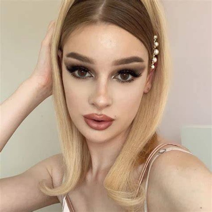 Grace Hyland (Mat Stevenson Daughter) Wiki, Bio, Age, Height, Weight, Sexuality, Net Worth, Facts
