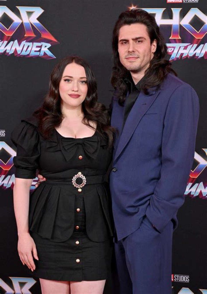 Kat Dennings: Boyfriend, net worth, tattoos, smoking & body measurements