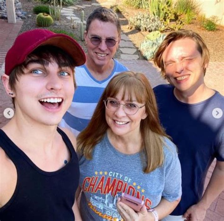 Thomas Mann (Actor) Bio, Wiki, Age, Height, Parents, Girlfriend, Project X, Net Worth
